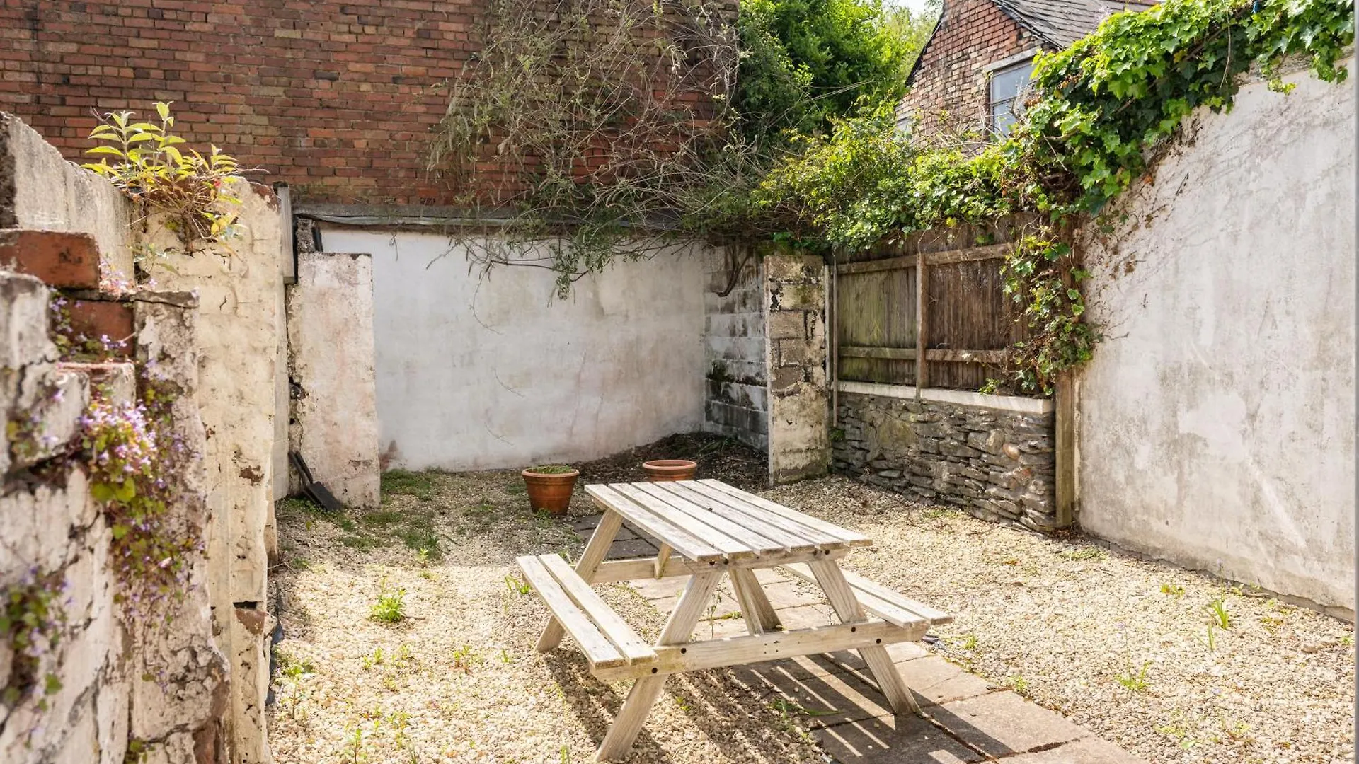 Central Pontcanna Mews - Duplex Apartment