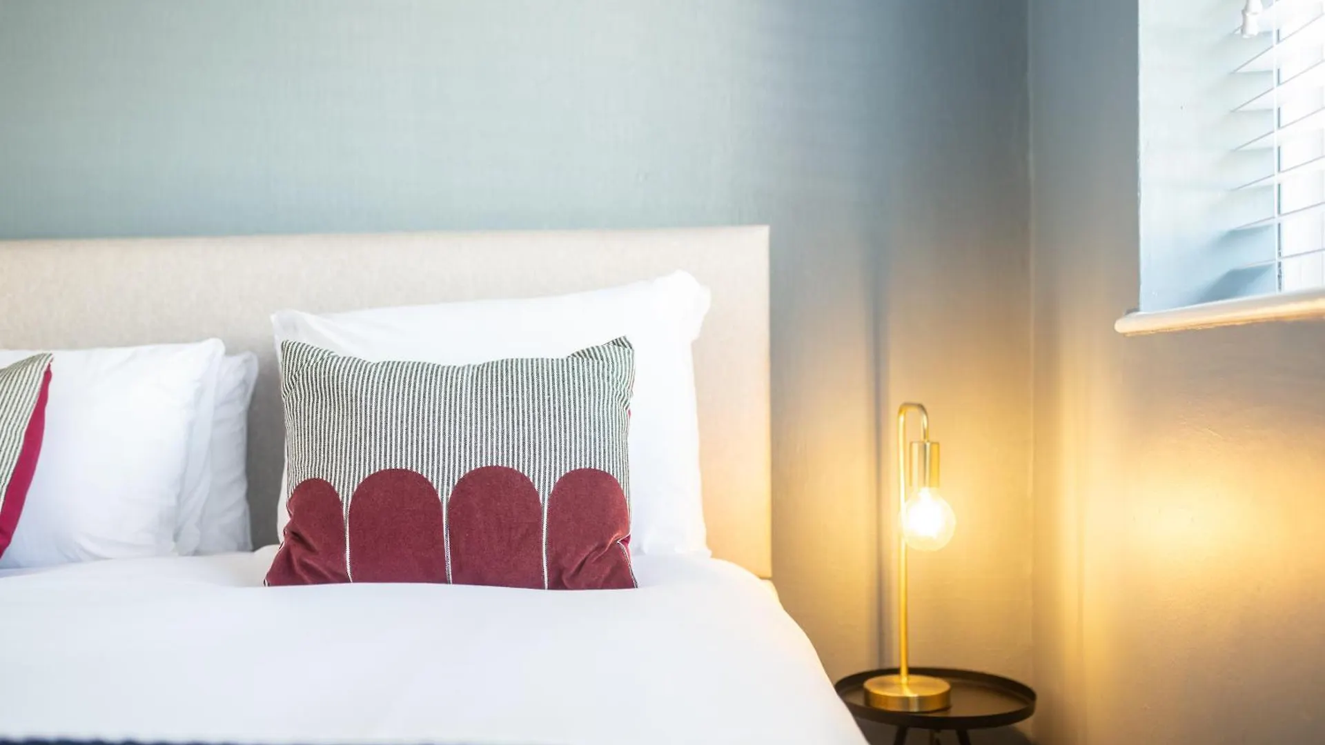Central Pontcanna Mews - Duplex Apartment 영국